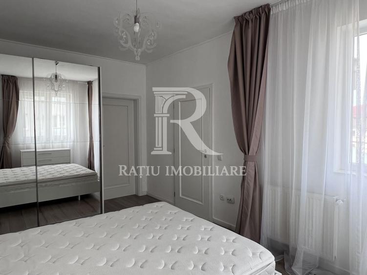 Apartament cu 3 camere decomandat, mobilat în Calea Aradului