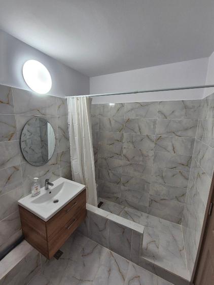 Apartament cu 2 camere decomandat, mobilat în Colentina