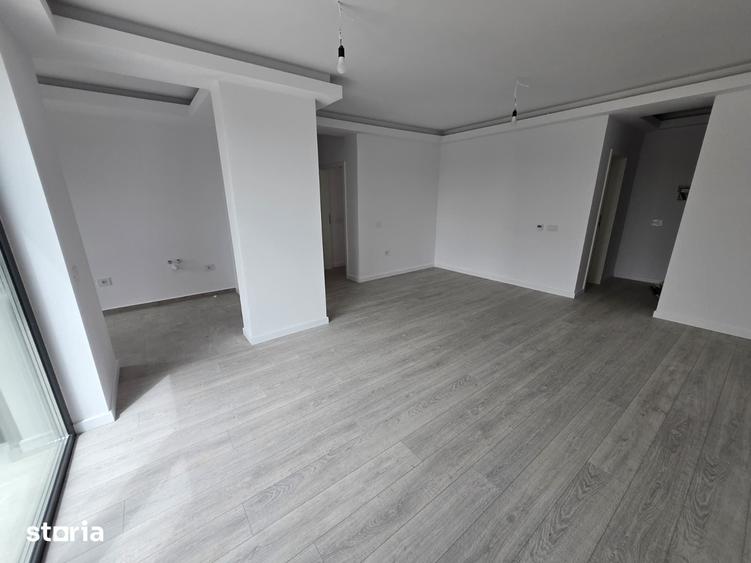 Apartament premium 3 camere, 2 bai, loc de parcare, Soarelui - 2