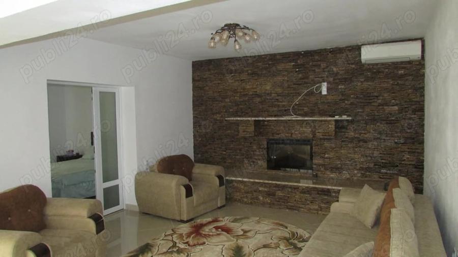 Casă cu 6 camere cu Teren 850 Mp în Ultracentral