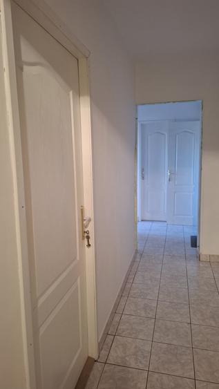 Apartament cu 4 camere decomandat în Nădlac