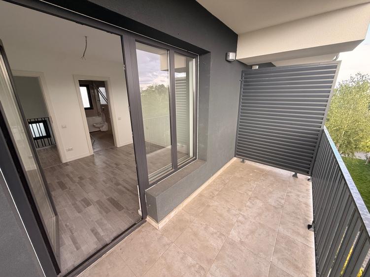 Casă cu 4 camere în Brătășanca
