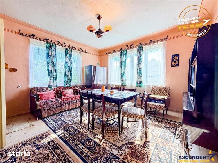 Casă cu 6 camere cu Teren 1911 Mp în Ilieni
