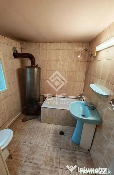 Casă cu 4 camere cu Teren 200 Mp în Colibița