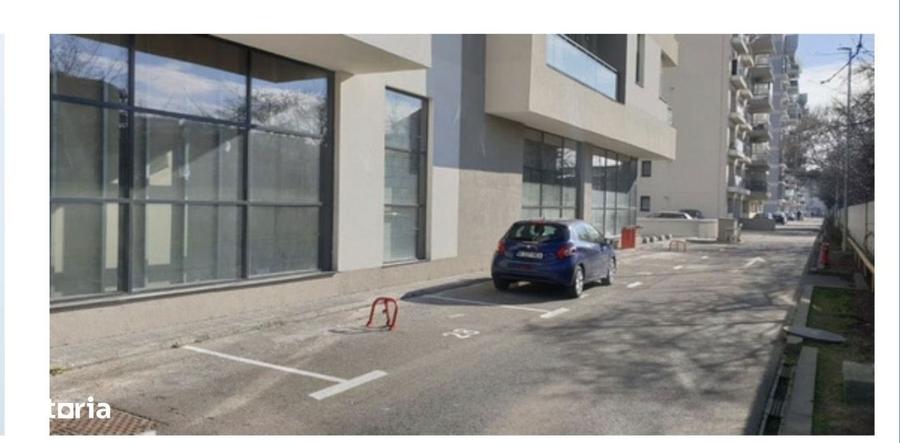 Spațiu comercial, de 161 mp, în Titan