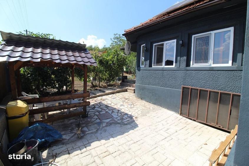 Casă cu 3 camere în Măceu