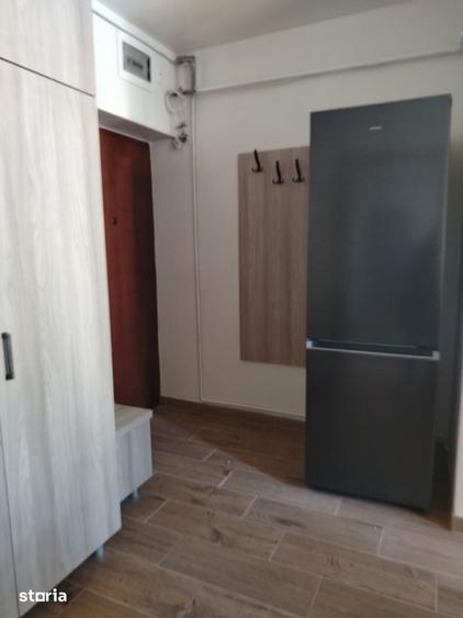cv 74 Zona Sc. 14 ! chirie apartment 2 camere , etaj I - 2