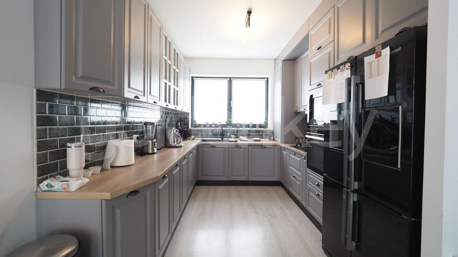 Duplex cu 5 camere cu Canalizare în Pipera