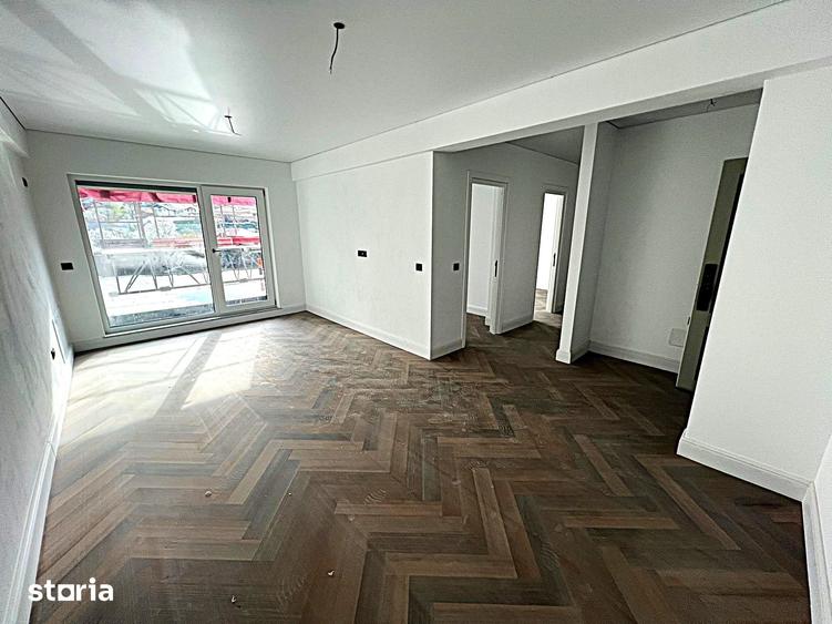 Apartament cu 3 camere decomandat în Tătărași