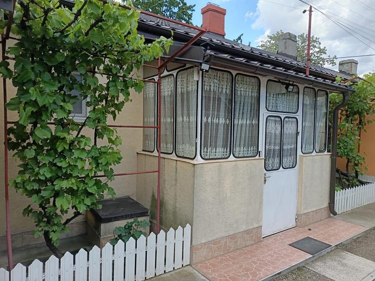 Casă cu 2 camere în Verești