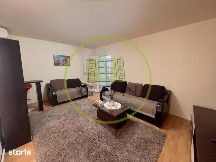 Apartament cu 3 camere decomandat, mobilat în Cornitoiu