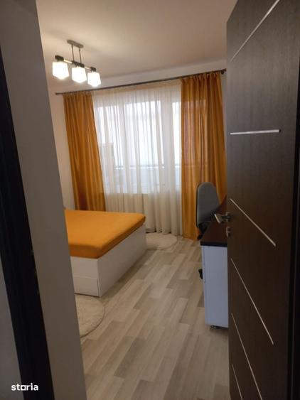 Apartament cu 3 camere în 1 Mai