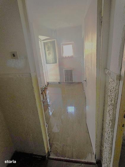 Apartament cu 2 camere decomandat în Est