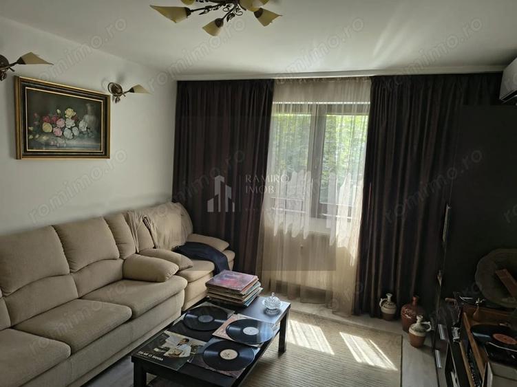 Apartament cu 2 camere semidecomandat în Giurgiului