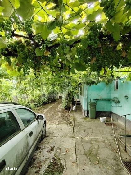 Casă cu 4 camere în Central
