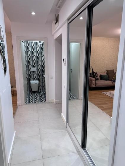 Apartament cu 2 camere semidecomandat, mobilat în Pipera