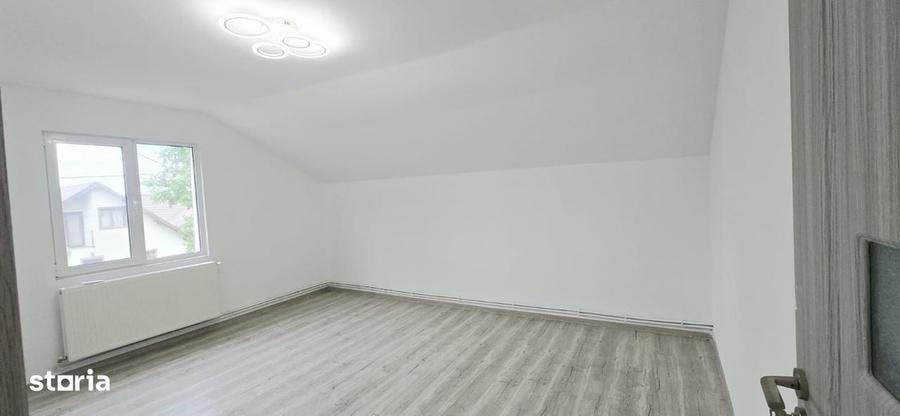 Casă cu 4 camere în Lunca Cetățuii