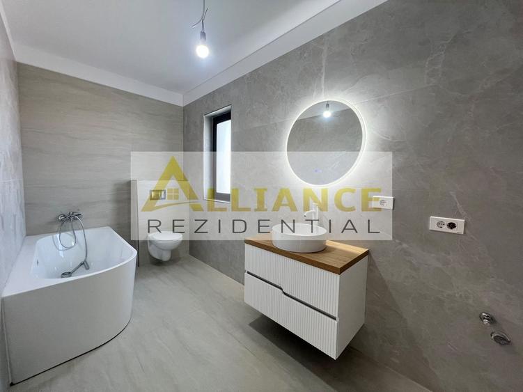 Casă individuală cu 4 camere cu Canalizare în Berceni