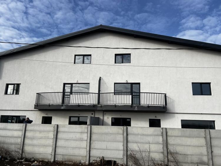 Duplex cu 5 camere cu Teren 210 Mp în Berceni