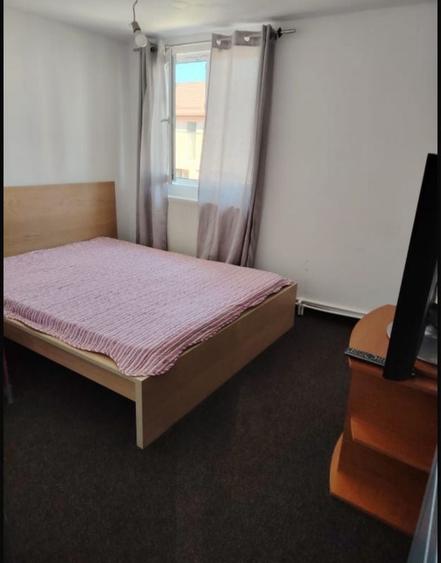 Casă cu 3 camere în Berceni