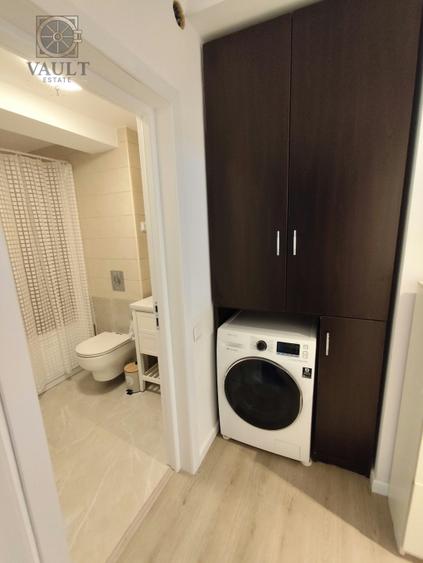 Apartament cu 3 camere decomandat, mobilat în Iancu Nicolae