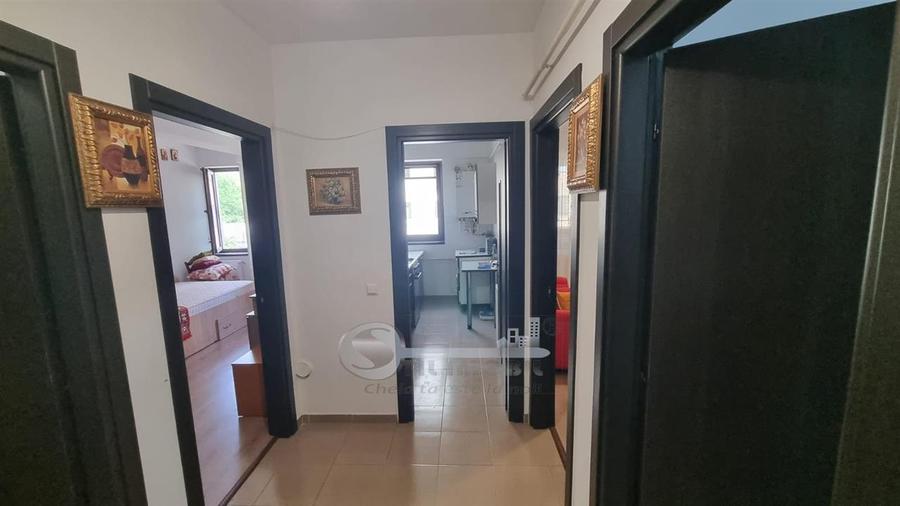 Apartament cu 2 camere decomandat în Bucium