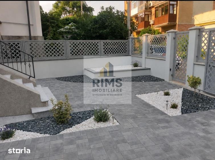 Casă cu 5 camere cu Teren 268.22 Mp în Brazda lui Novac