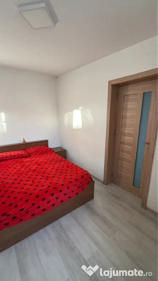 Apartament cu 3 camere decomandat în Nord