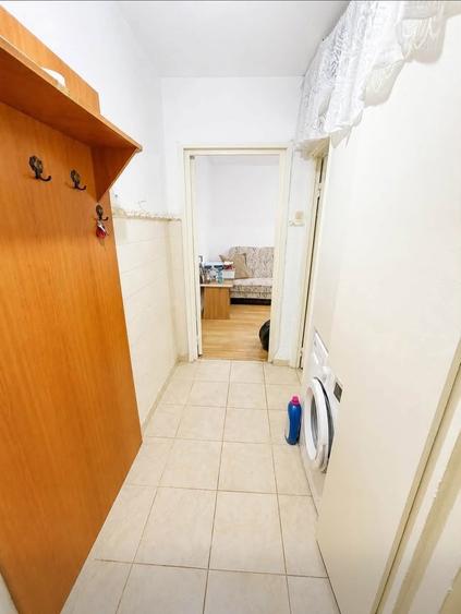 Apartament cu 2 camere semidecomandat în Km 4-5