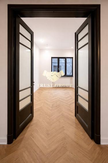 Apartament cu 4 camere decomandat, mobilat în Ultracentral