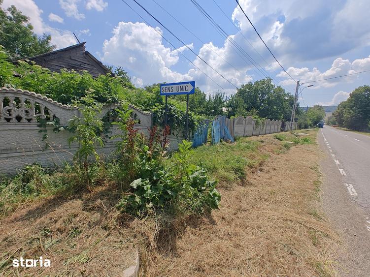 Teren de 1000 mp, în Voinești
