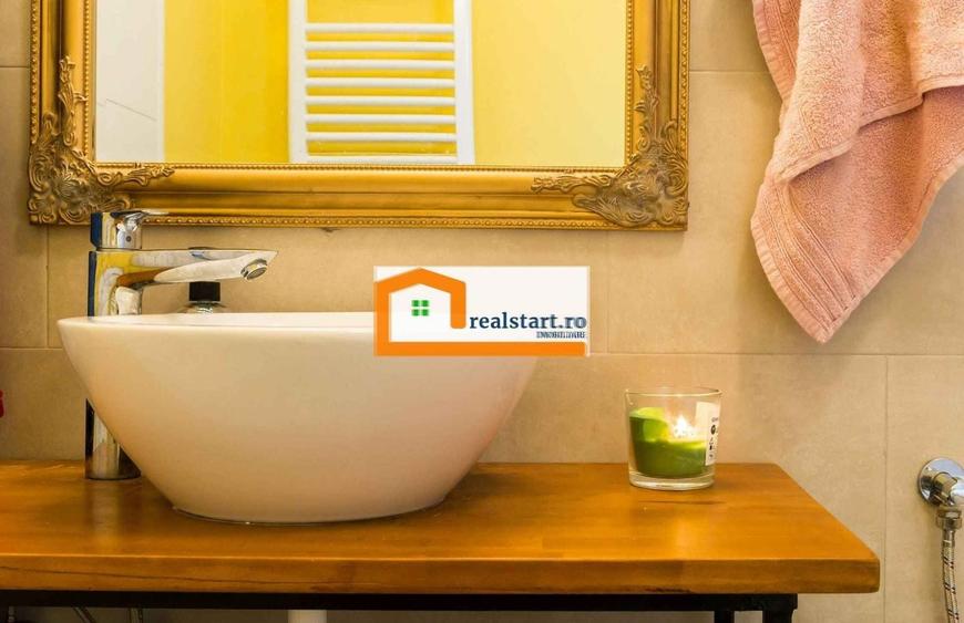 Casă individuală cu 4 camere cu Canalizare în Theodor Pallady