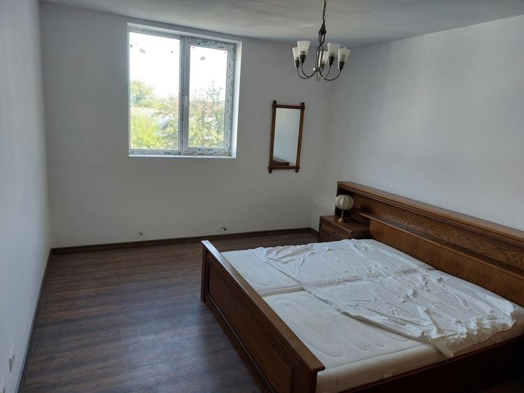 Apartament cu 2 camere decomandat în Est