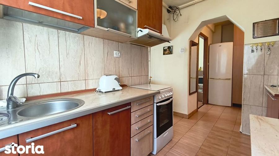 Apartament cu 2 camere decomandat în Gojdu