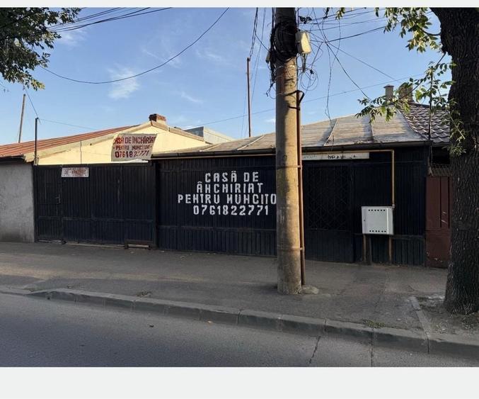 Casă cu 3 camere cu Teren 300 Mp în Central
