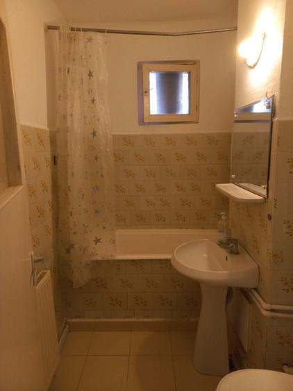 Apartament cu 2 camere decomandat în Exterior Vest