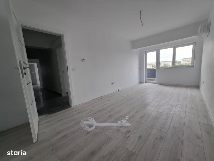 Apartament cu 3 camere decomandat în Galata