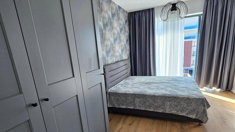 Apartament cu 3 camere decomandat, mobilat în Pipera
