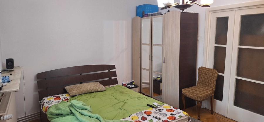 Apartament cu 3 camere semidecomandat în Pache Protopopescu
