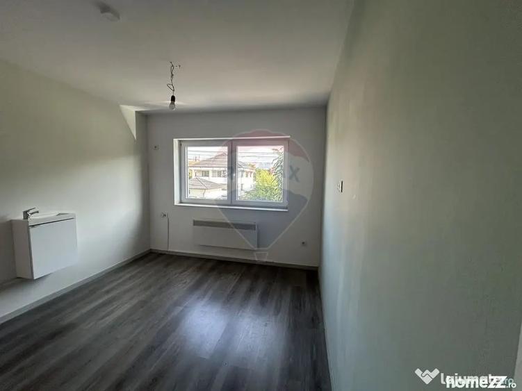 Spațiu comercial, de 45 mp, în Central