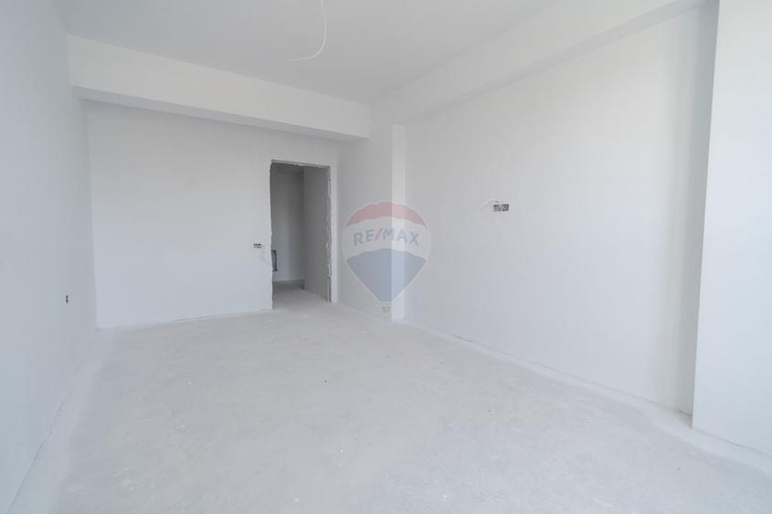 Apartament cu 2 camere decomandat în Theodor Pallady