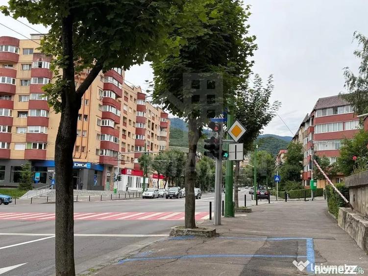Spațiu comercial, de 25 mp, în Valea Cetății