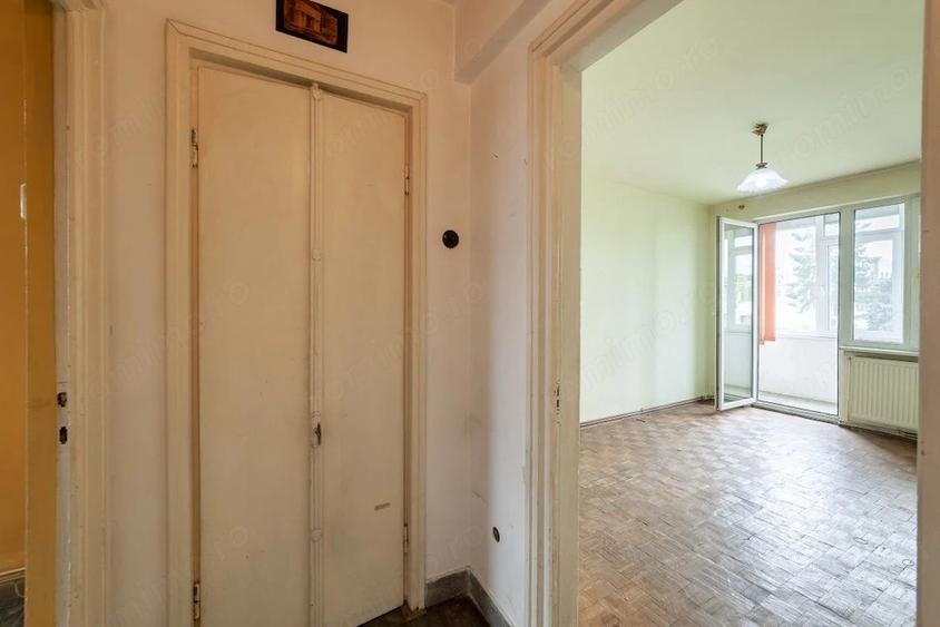 Apartament cu 2 camere decomandat în Central