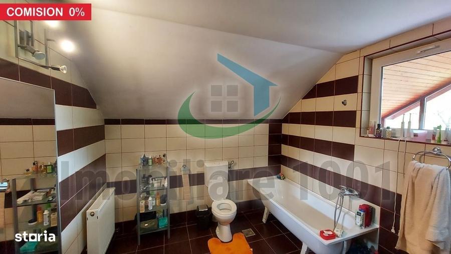 Casă cu 4 camere cu Teren 1855 Mp în Central