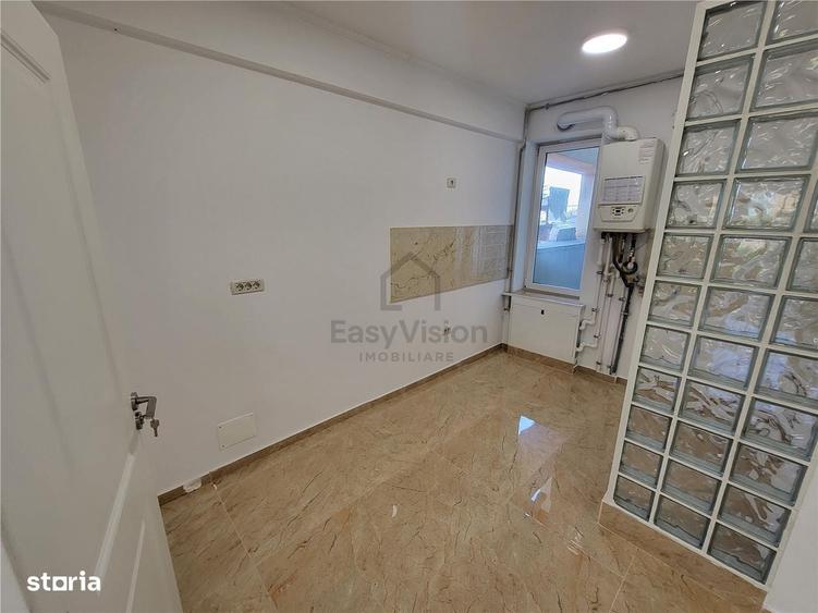 Apartament cu 4 camere în Sisești