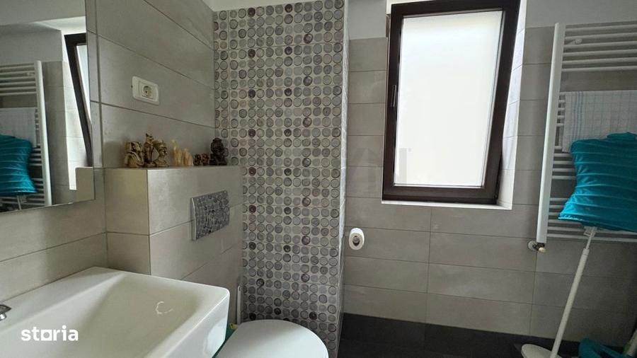 Apartament cu 4 camere în Central