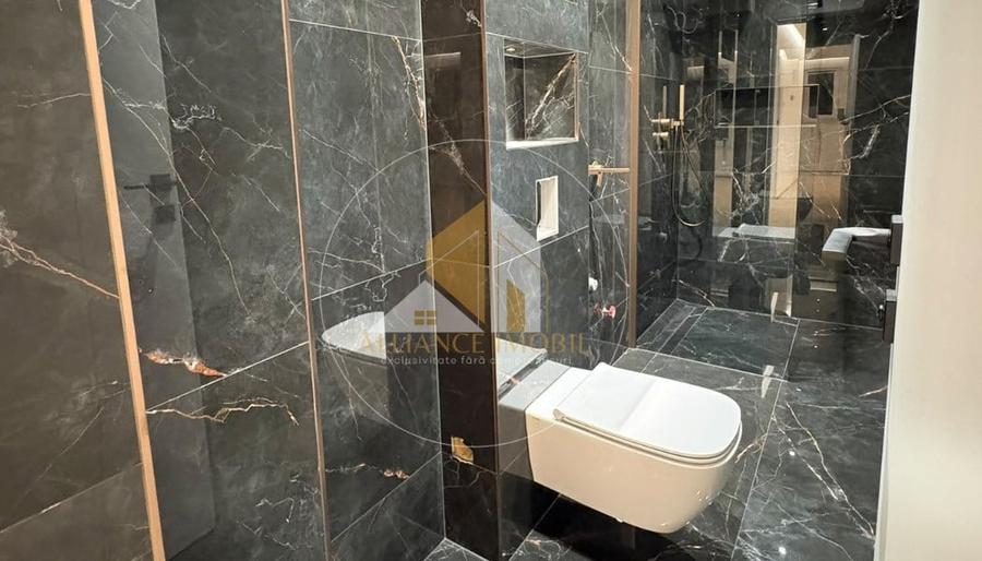 Apartament cu 4 camere decomandat, mobilat în Nord-Vest