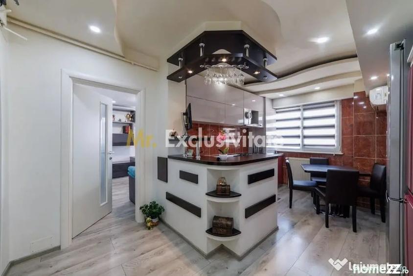 Apartament cu 3 camere decomandat în Prundu