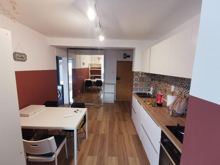 Apartament cu 2 camere decomandat în Costin Georgian