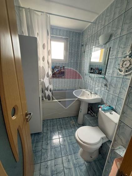 Apartament cu 2 camere decomandat, mobilat în Gării